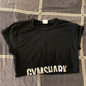 Gymshark T-Shirt (cropped fit) size M